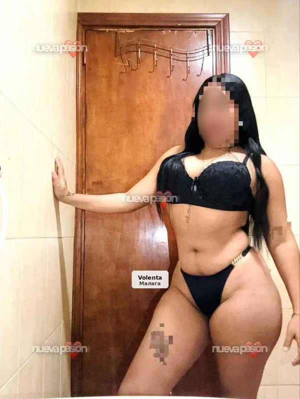 Sofía, atractiva latina para cumplir tus deseos