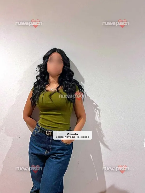 Micaela, sensual i elegant a Tenerife
