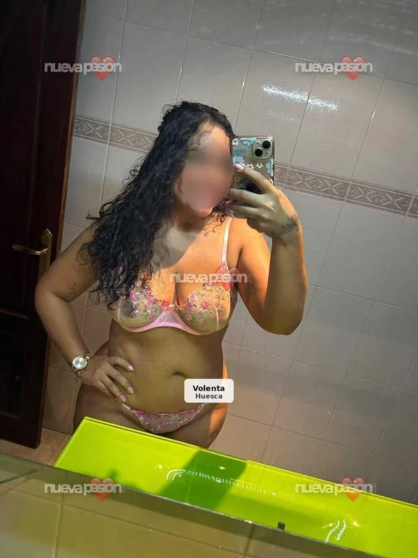 Laura, hot and provocative in Huesca