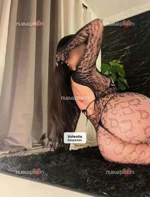 Mia, festaire i calenta, vine i menjo-te