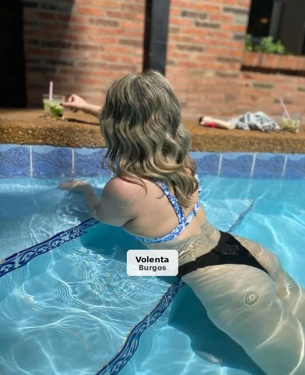Jazmin, fiestera y cumplo todas tus fantasías