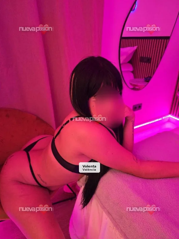 Nikol, 24 años, dúplex muy cachondo