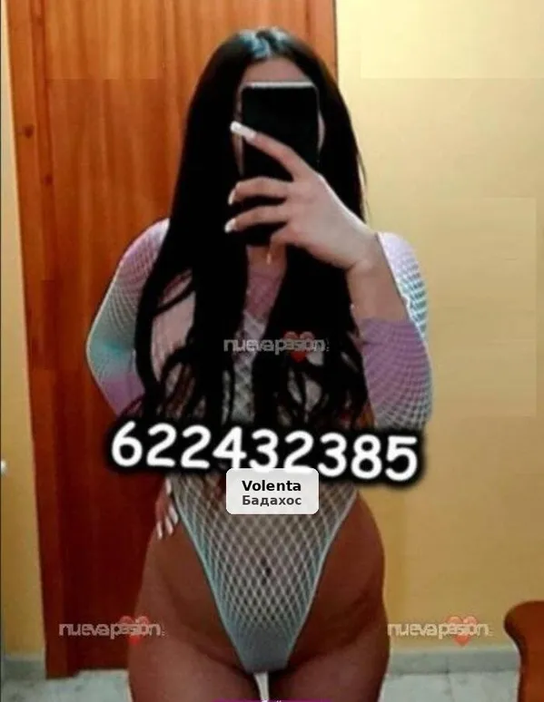 Marta, Spanish, 24 years old, elegant and affectionate