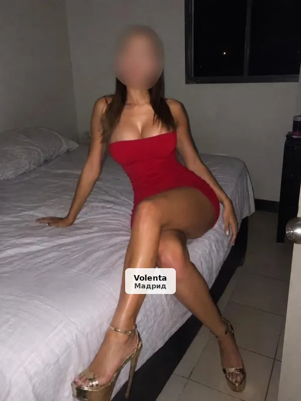 Anali, explosiva i molt festiva