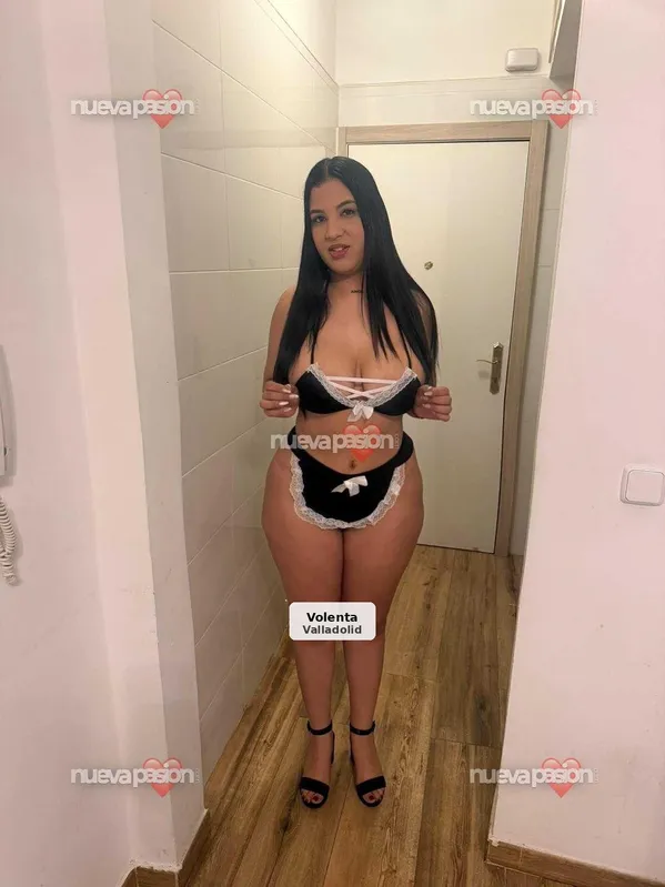 Ángeles, tu culona fiestera en Valladolid