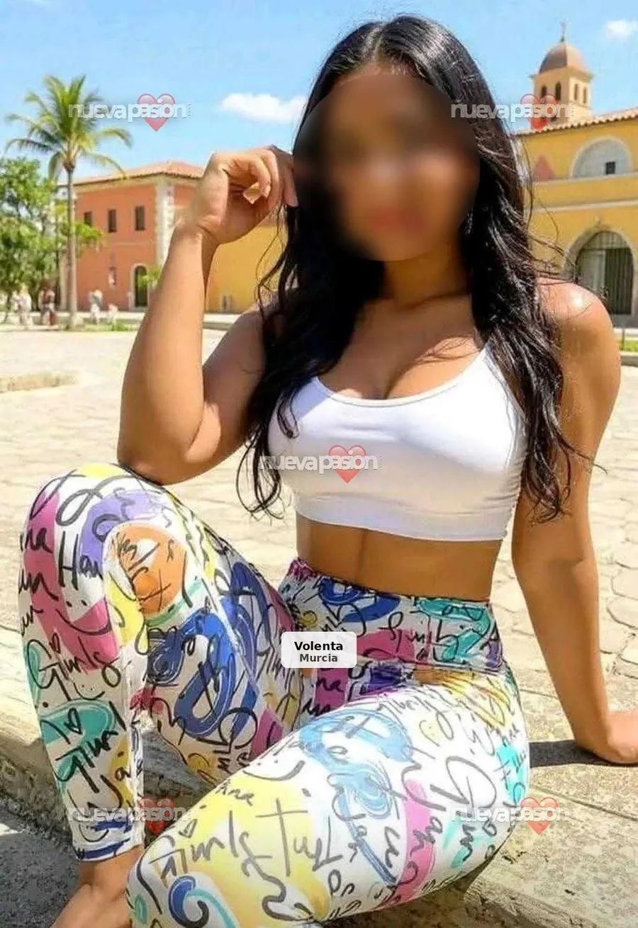 Latina discreta i apassionada - 1/2