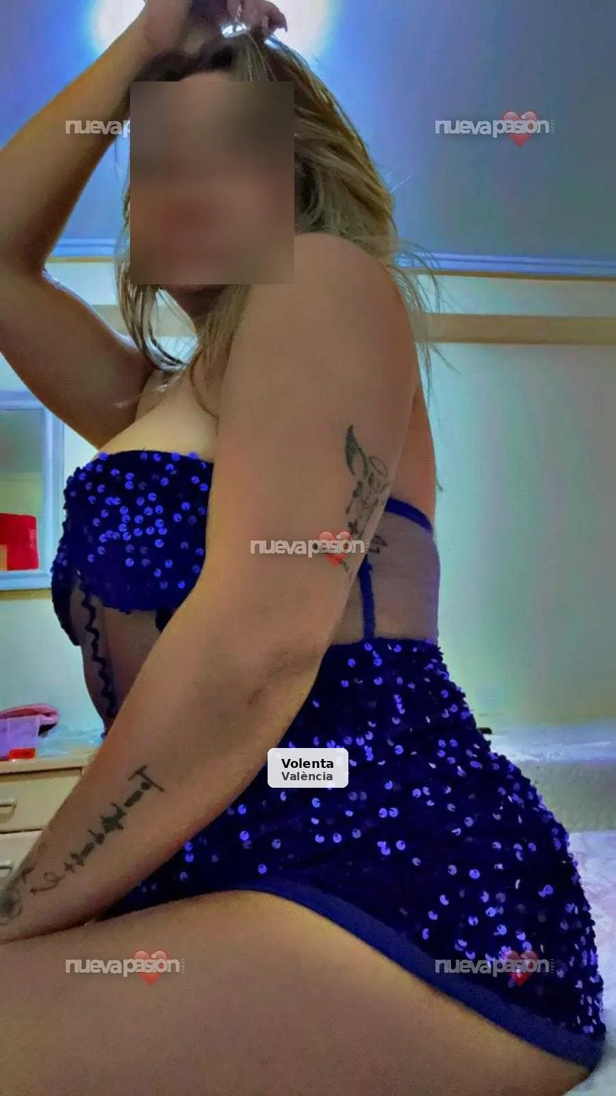 Sensual, tender and very outgoing girl - 1/5