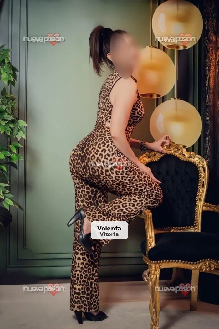 Laura, madurita latina de lujo en Vitoria - 1/8