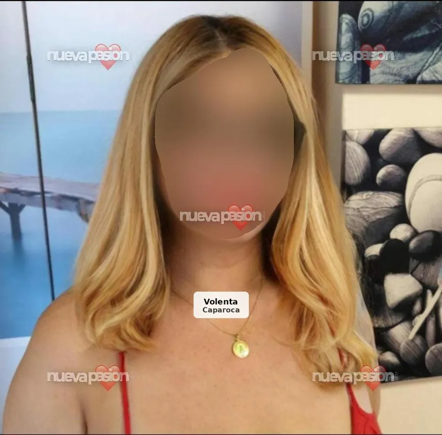 Andrea, mature lady for massage and hair removal - 1/3