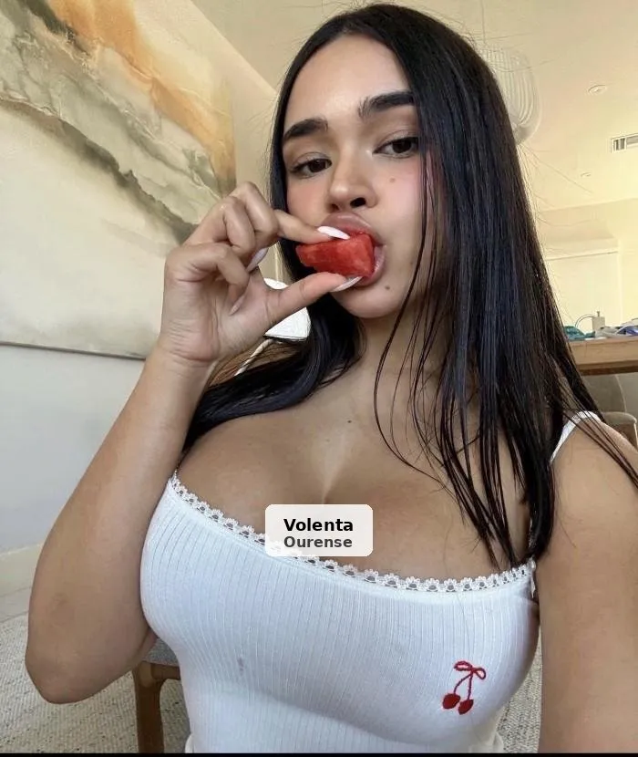 Daniela, chica joven, guapa y muy morbosa - 1/3