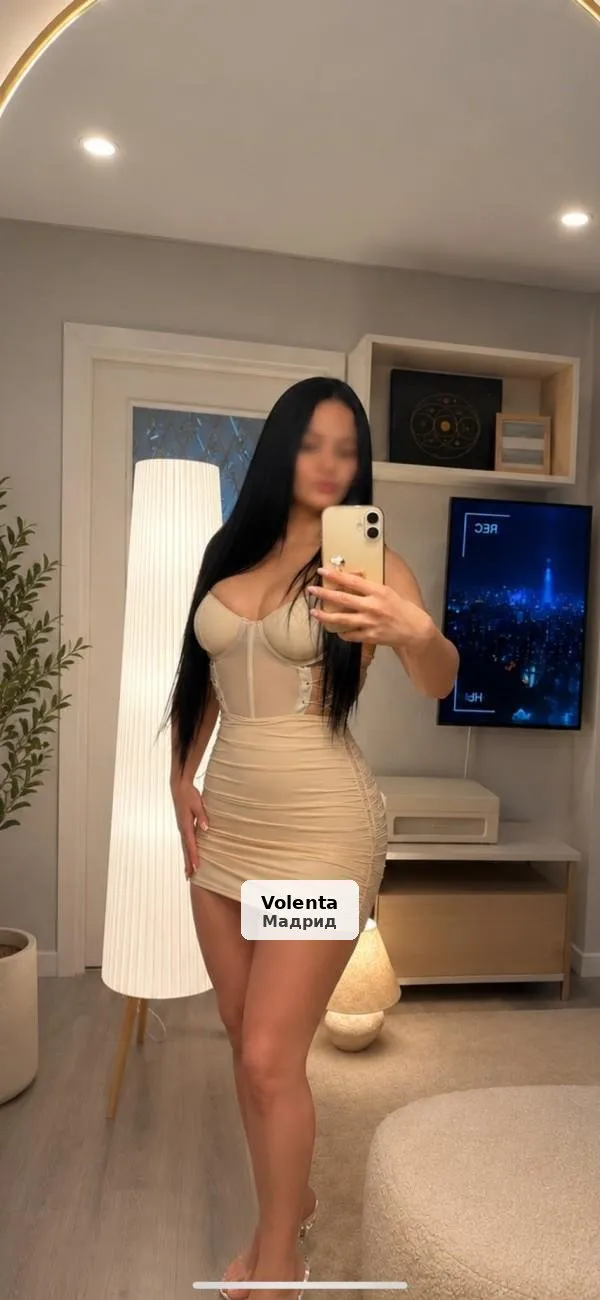 Kendra, massatgista afectuosa i professional a Madrid - 1/6