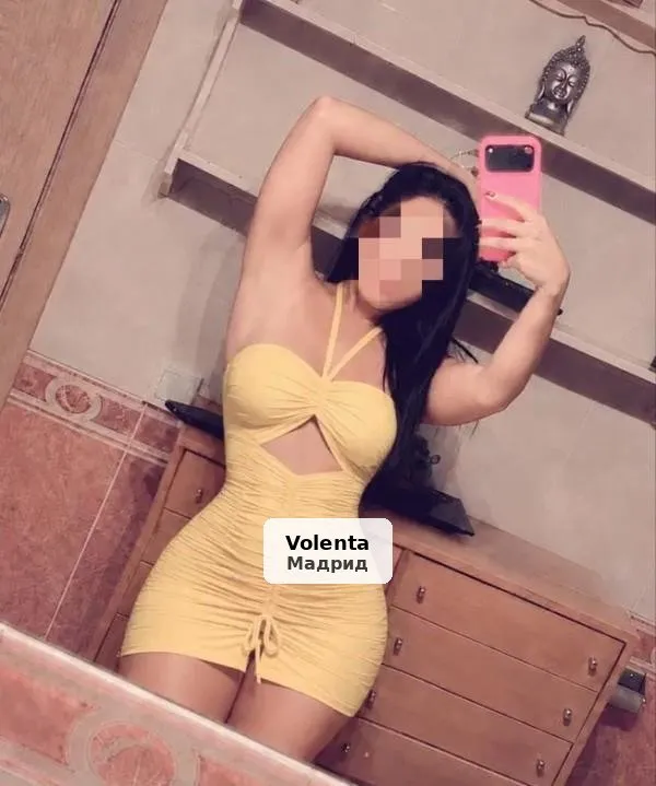 Lorena, morenaza explosiva y muy complaciente - 1/1
