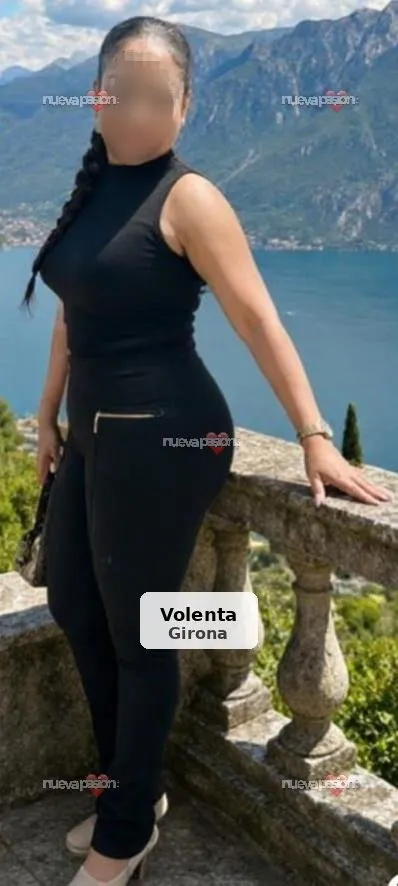 Yohana, dona atractiva i molt completa - 1/2