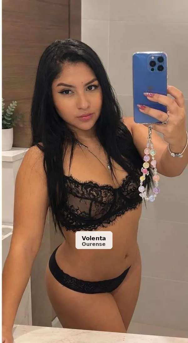 Nikol, joven colombiana | Piso y salidas 24 h - 1/9