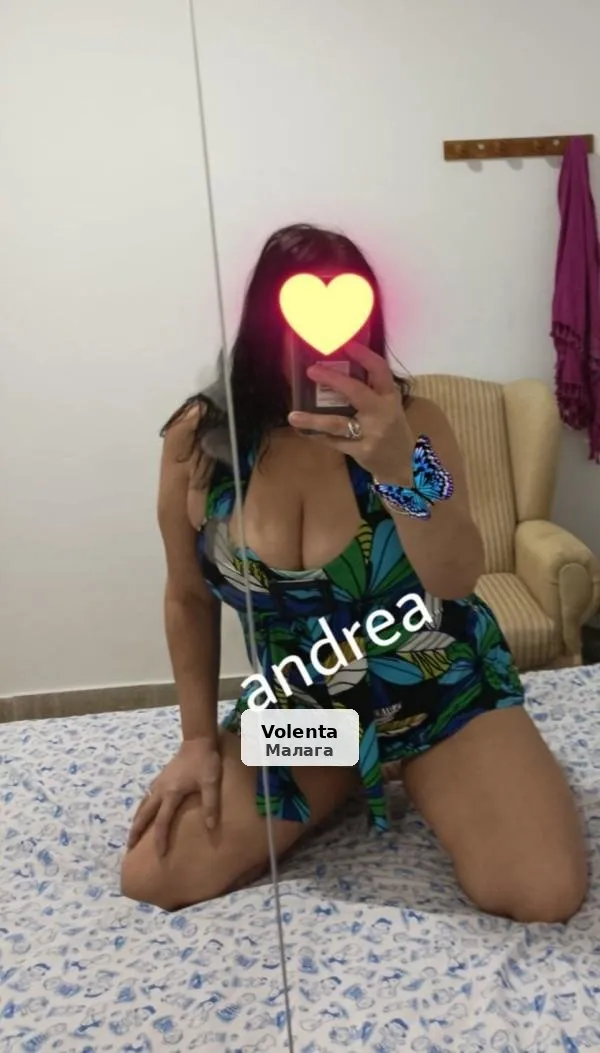 Andrea, madurita sensual i molt atrevida - 1/3