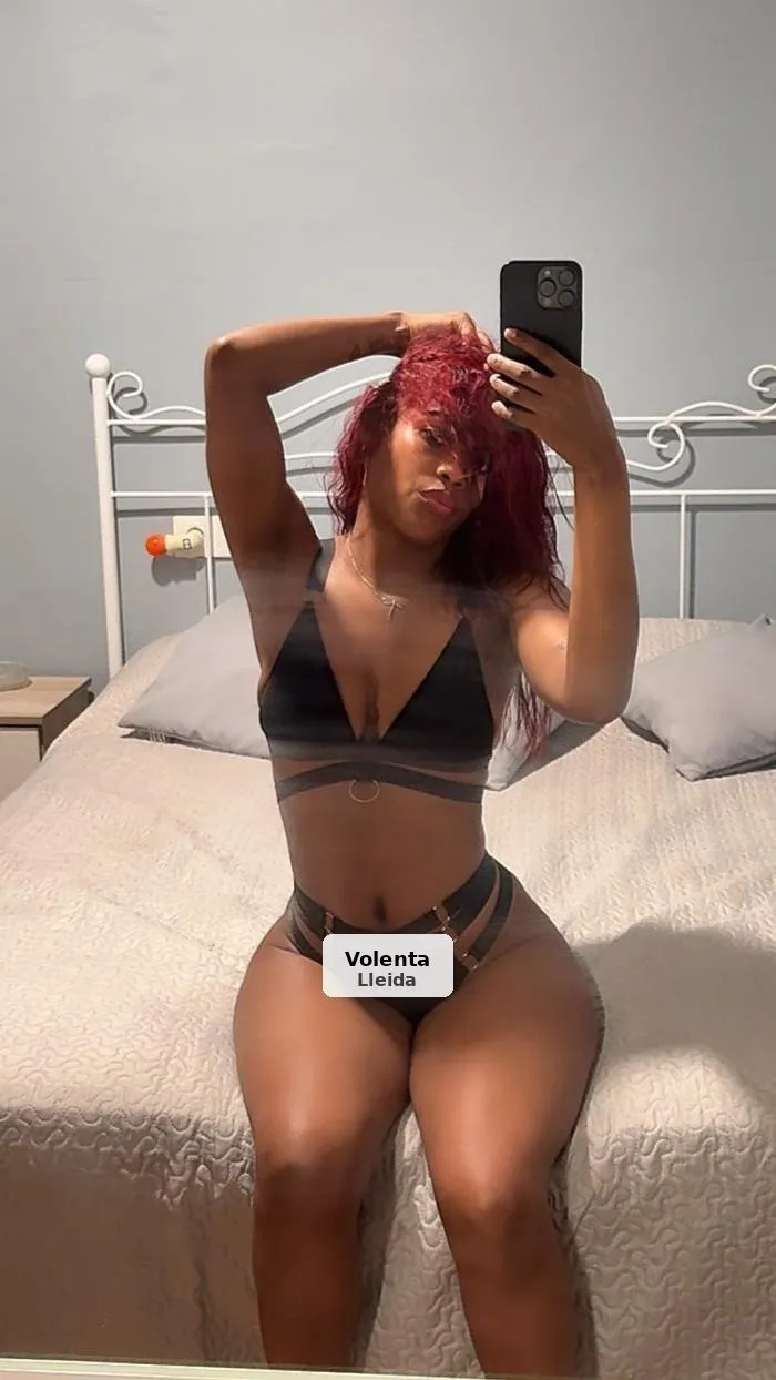Megan, young Colombian mulatto girl - 1/4