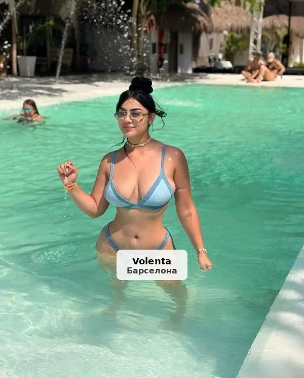 Carolina, rica veneçolana acabada d'arribar - 1/10