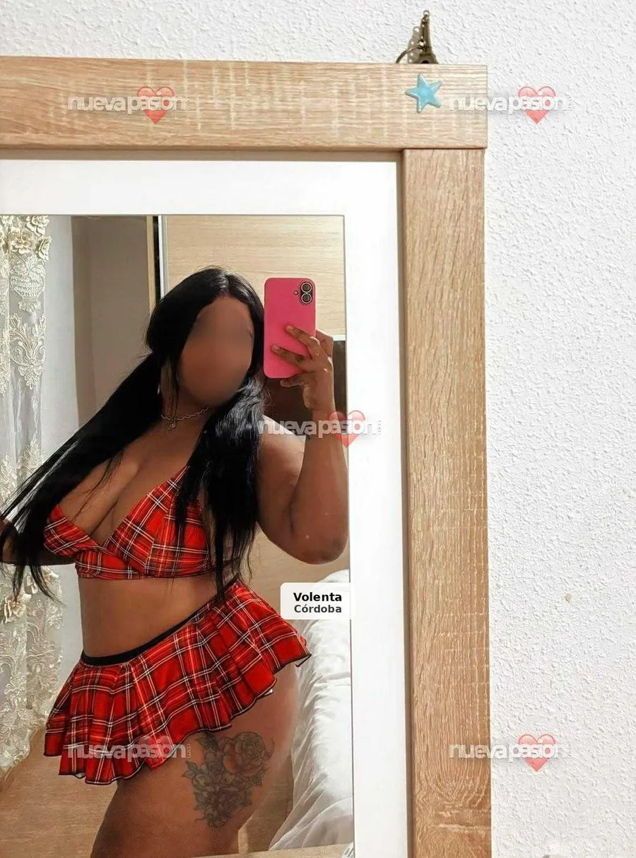 Valentina, sensual, ardent i fogosa - 1/7