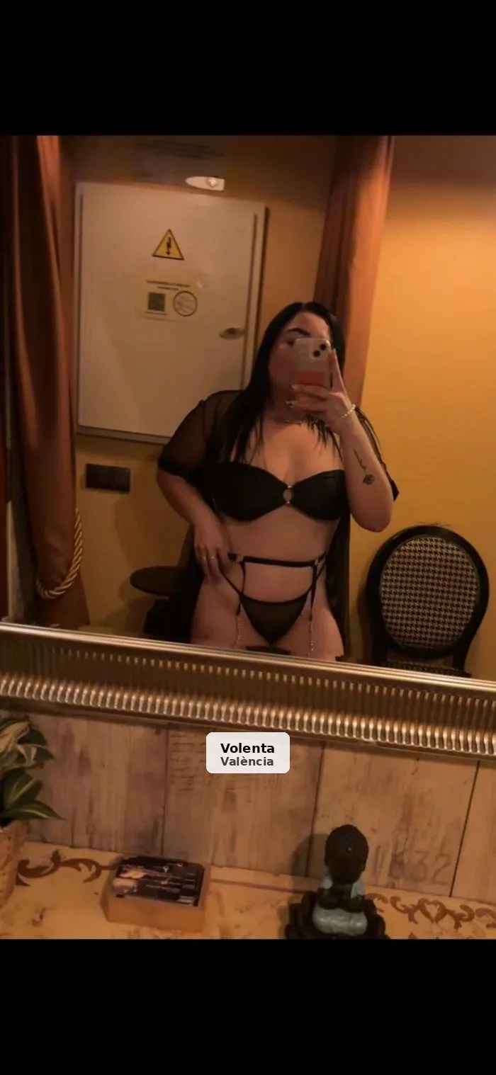 Vallolet, culito apretadito y muy cachonda - 1/3