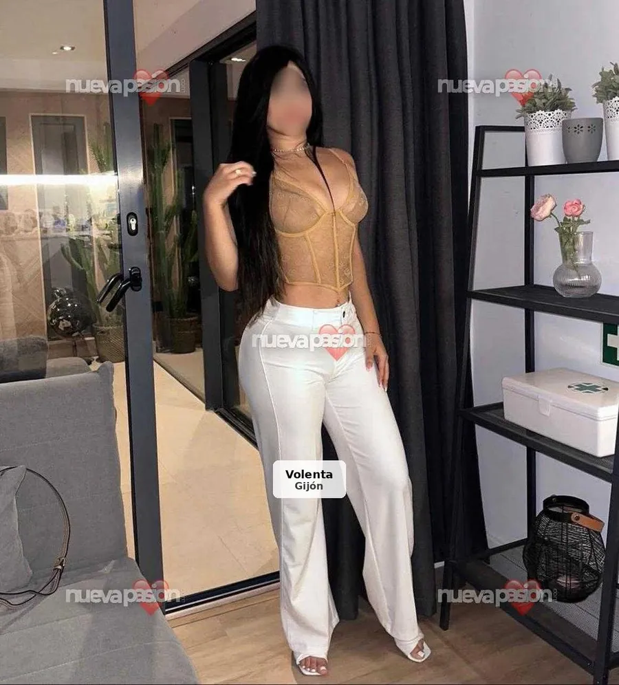 Karina, colombiana apassionada a Gijón - 1/6