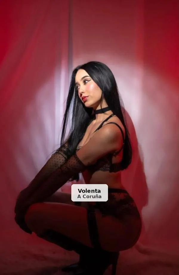 Nicol, primera vez en Coruña, belleza latina - 1/5