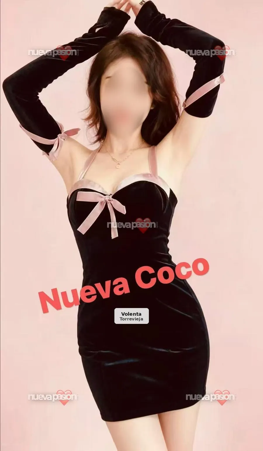 Elegant and attractive Asian women in Torrevieja - 1/9