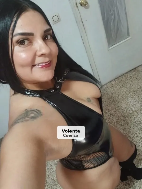 Sofia, hot and festive Latina 24h - 1/8
