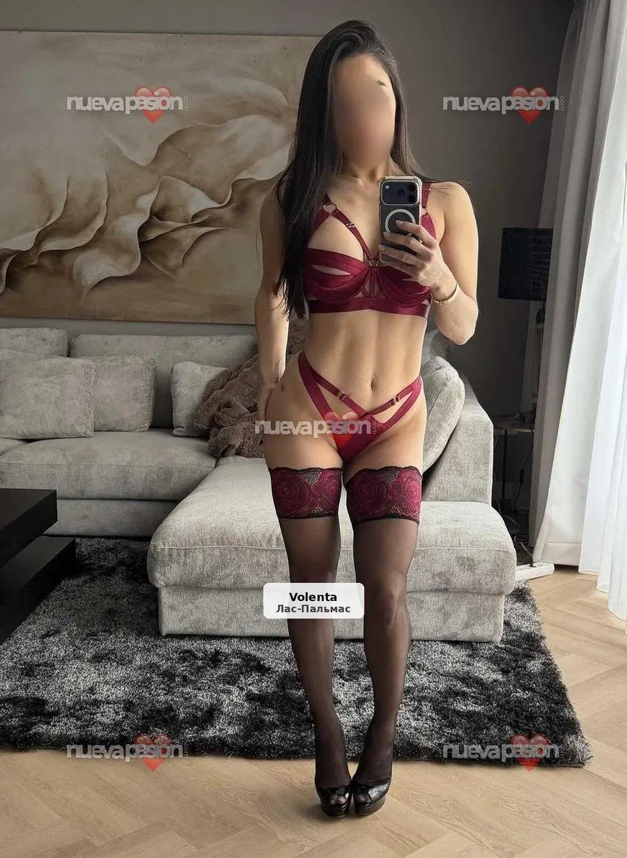 Candela: morena exótica, elegante y dulce - 1/6