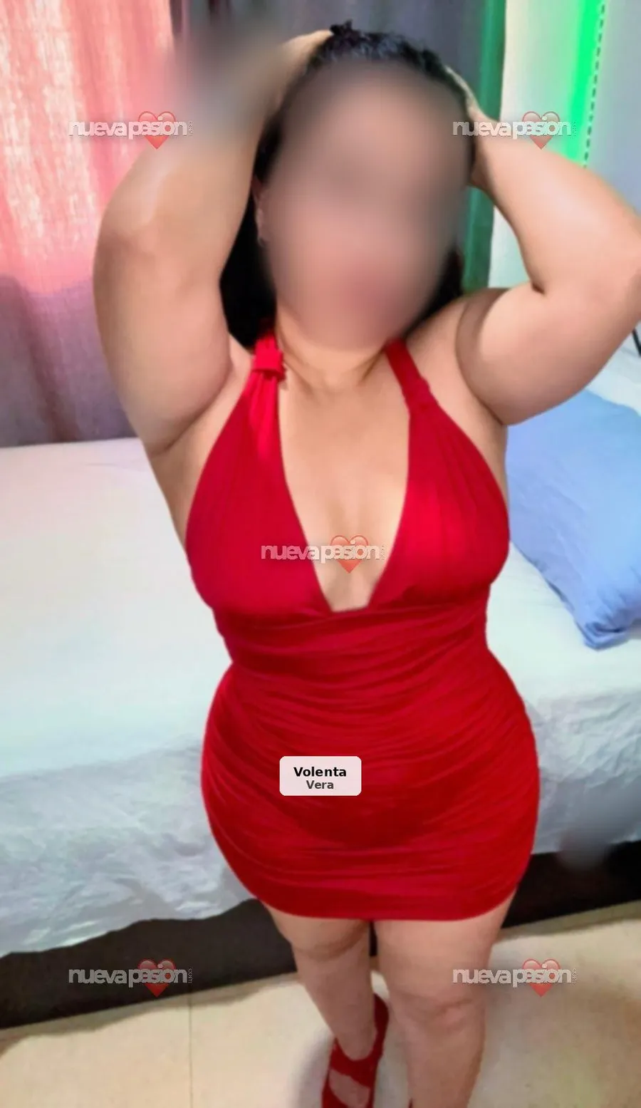 Lizeth en Vera Pueblo, chiquita y culona - 1/9