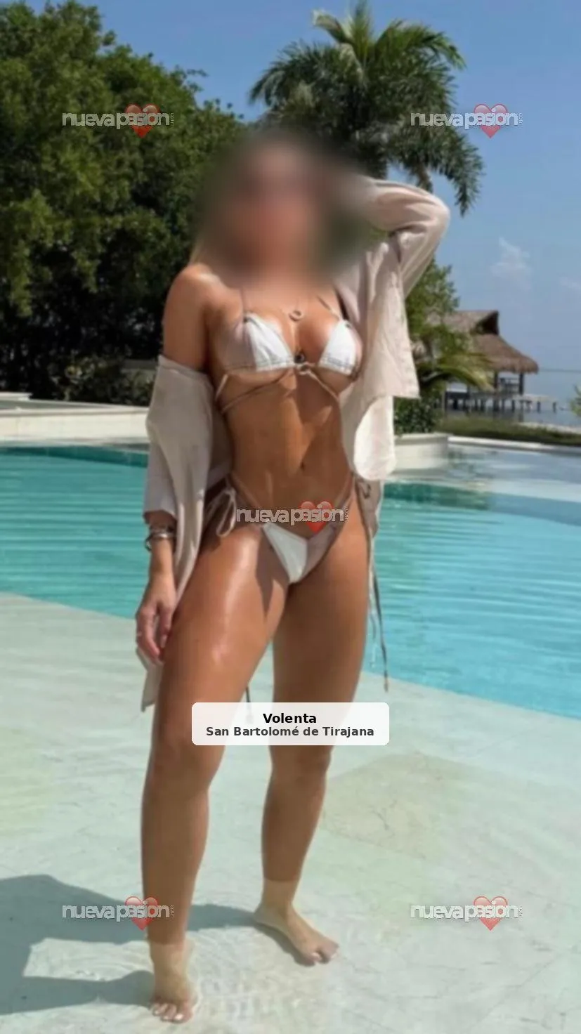Roxana, recién llegada a Playa del Inglés - 1/6
