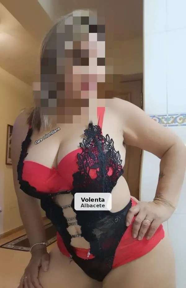 Clara, your perfect, kinky, and independent lover - 1/10