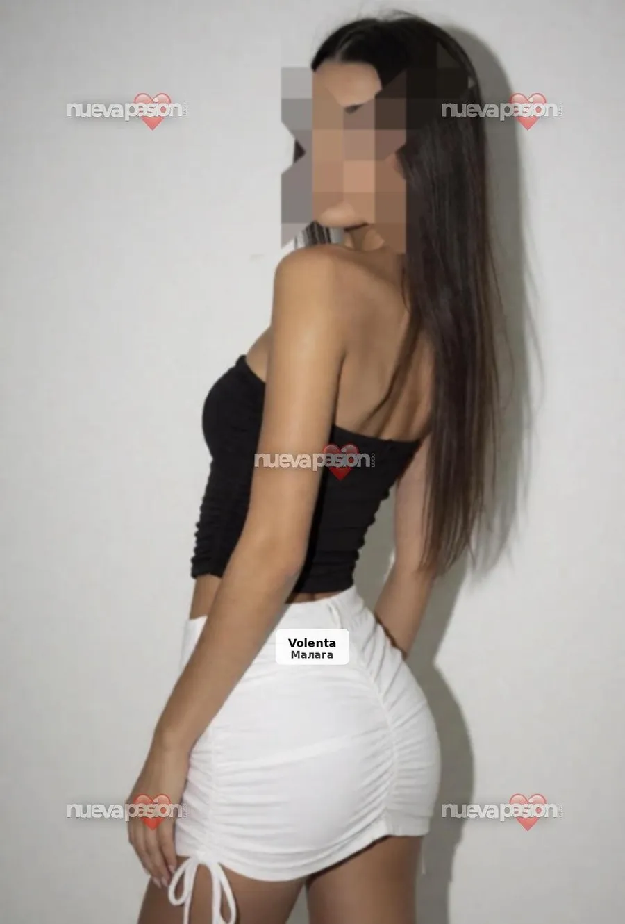 Morena molt prima tipus top model - 1/4