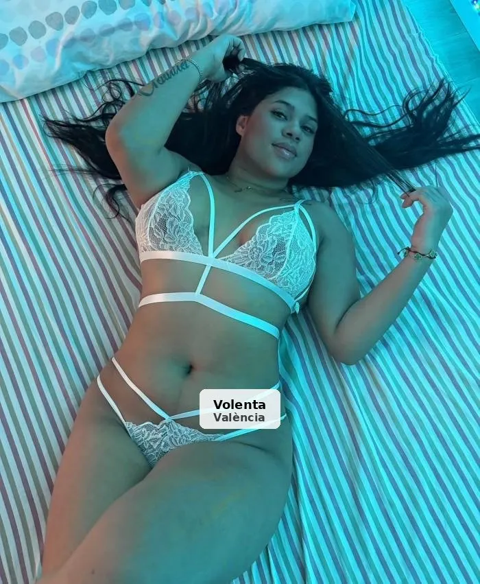 Danna, tu chica más viciosa y cachonda - 1/2