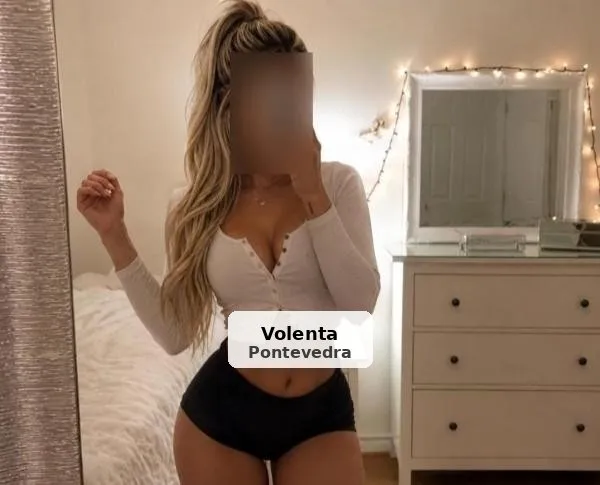Bruneta, dona independent i segura - 1/5