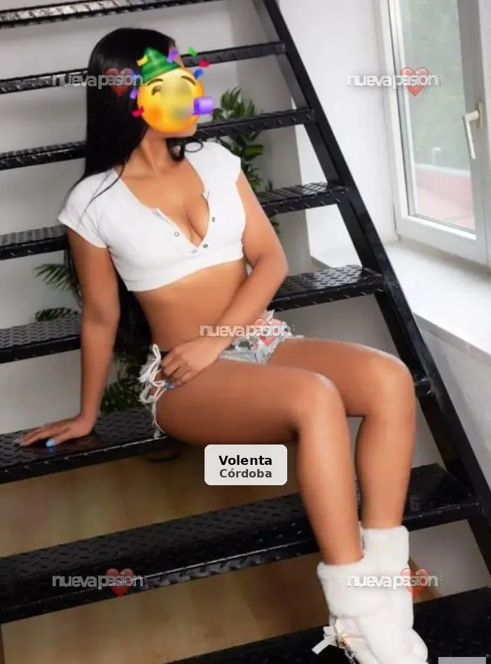 Natalia: cañera, fiestera y con mucho aguante - 1/3