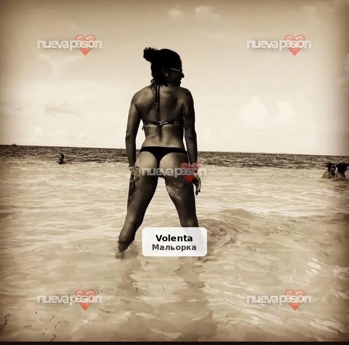 Abril, mexicana de visita a Mallorca - 1/7