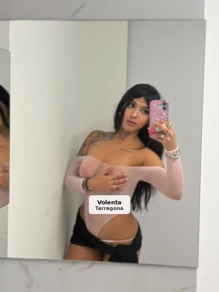 Isis, hot and discreet, I'll drive you crazy - 1/3