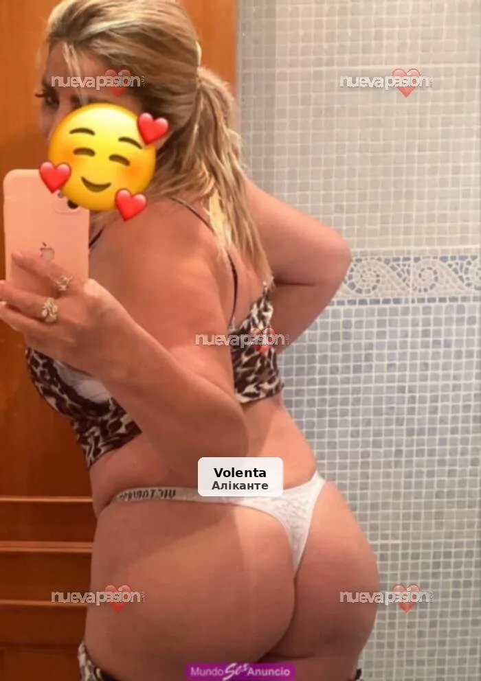 Claudia, luxuriosa i addicta al plaer - 1/6