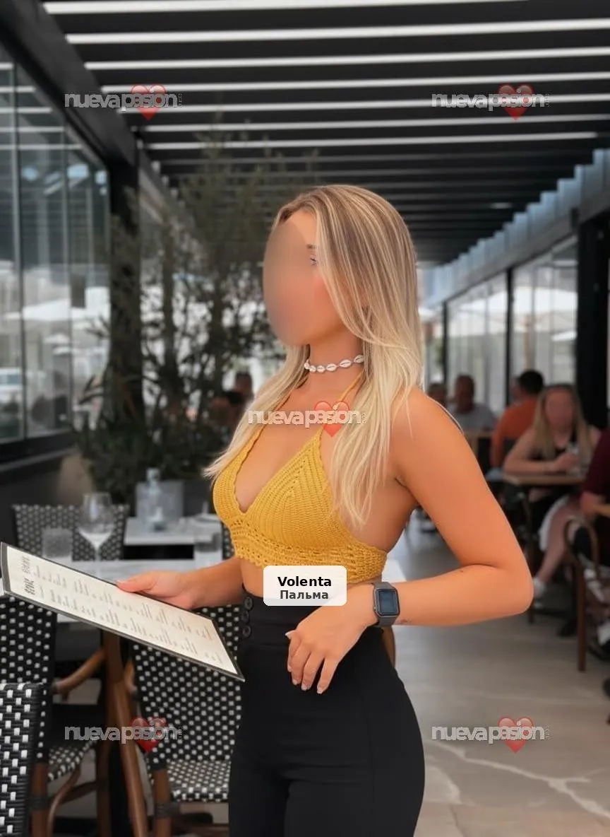 Bella masajista italiana, dulce y apasionada - 1/5