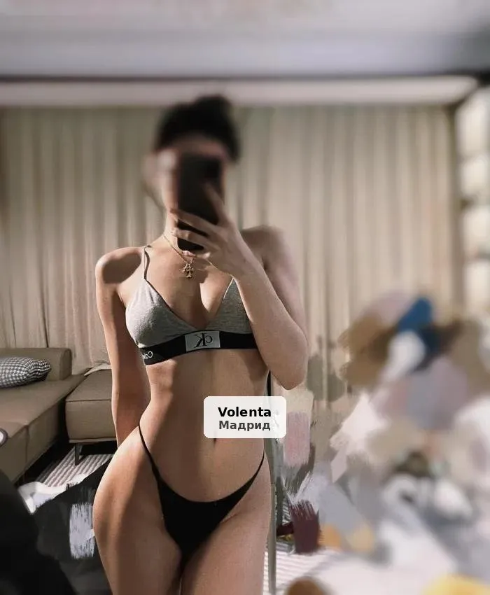 Ema, nova noia japonesa, sensual i atrevida - 1/8