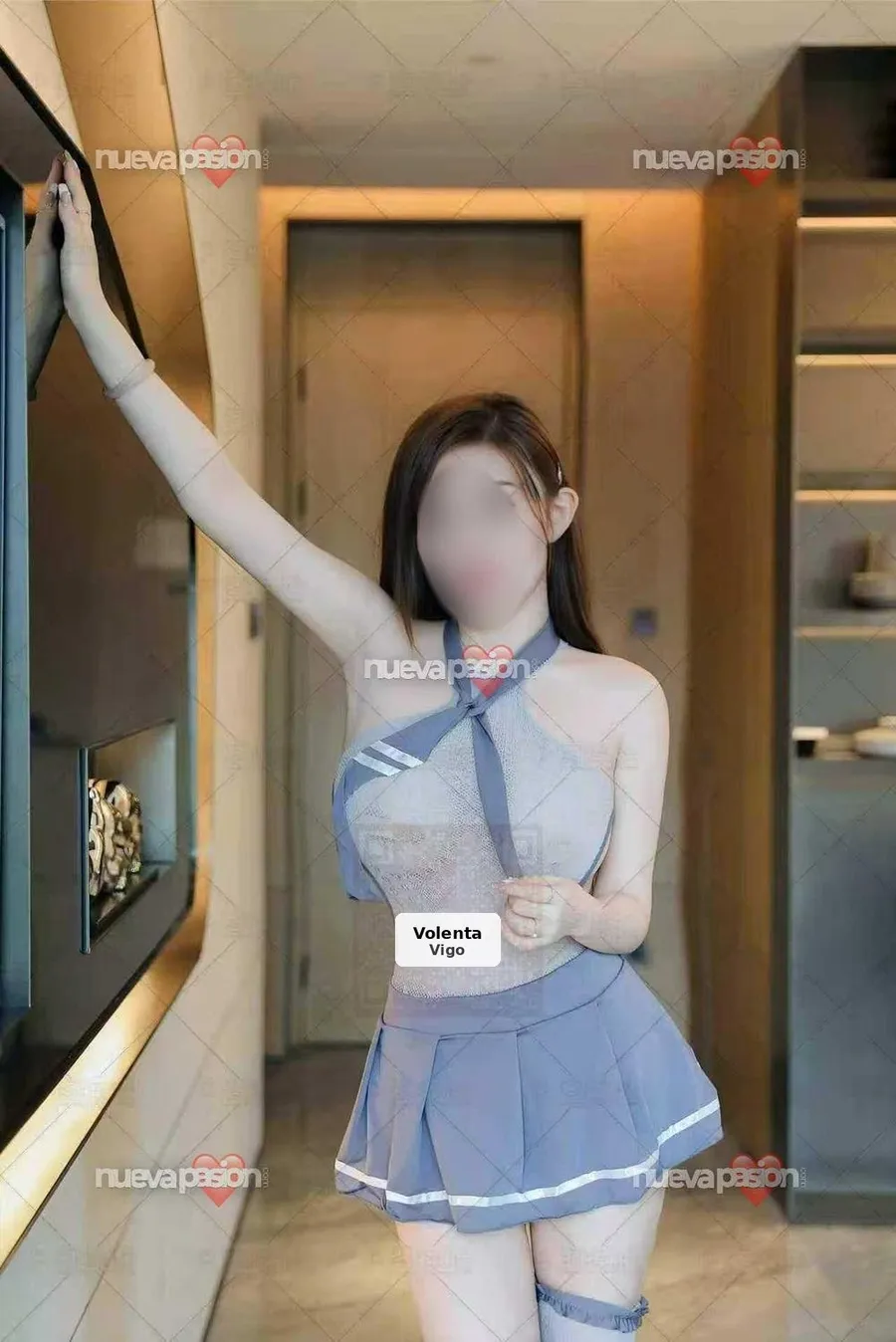 Beautiful Japanese and Chinese Oriental Girls - 1/5