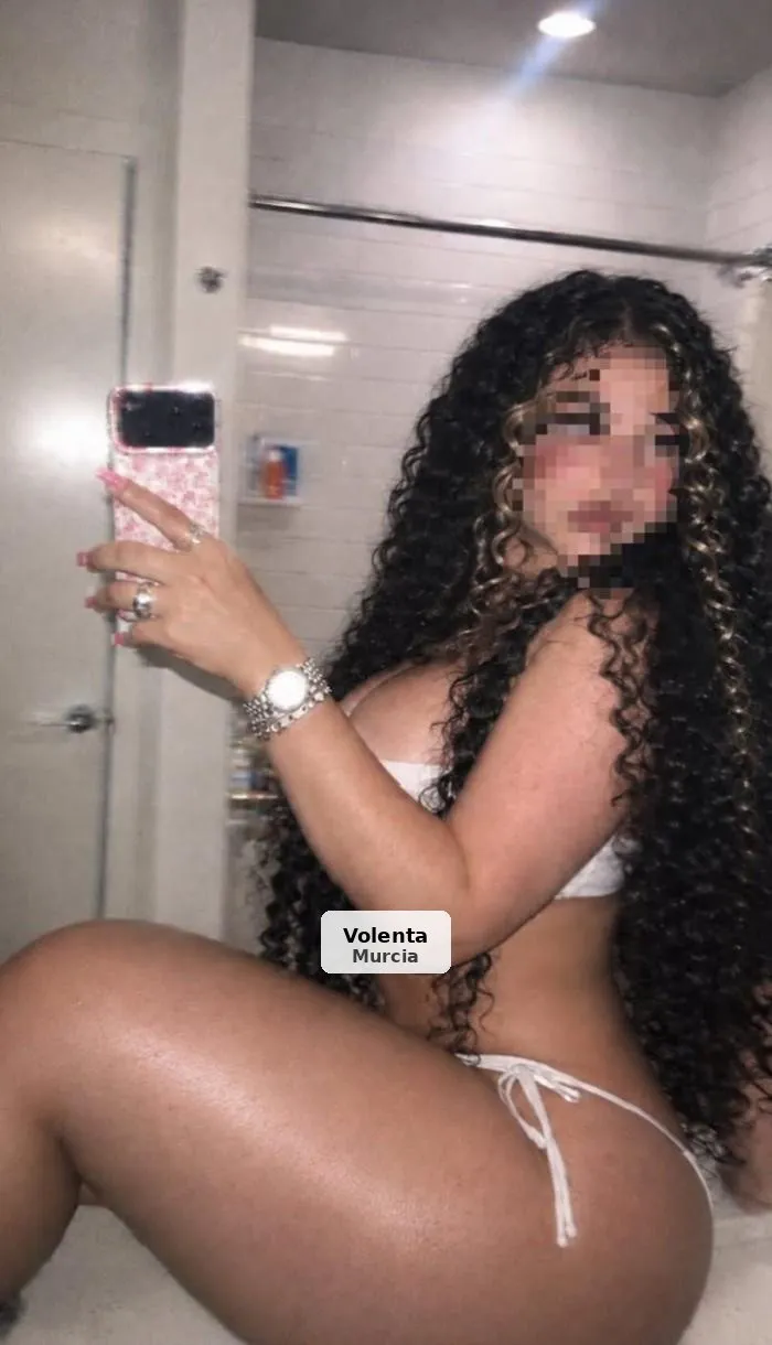 Chica independiente en Murcia, tetona morbosa, sexy - 1/3
