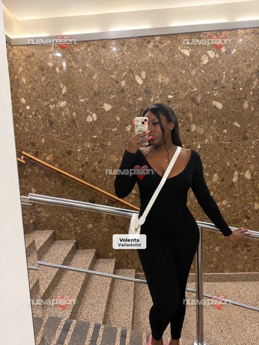 Fiery Latina, new and very passionate - 1/6