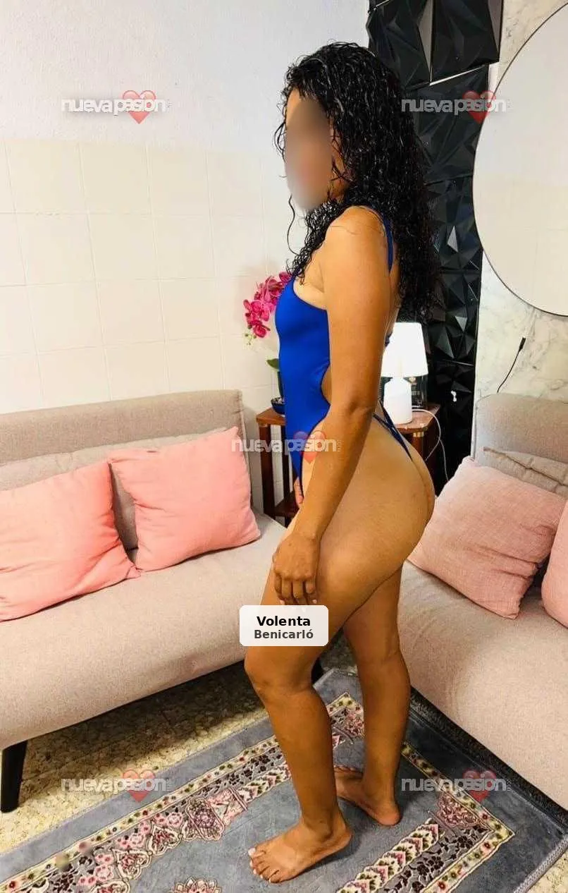 Linda venezolana, sensual y muy fiestera - 1/4