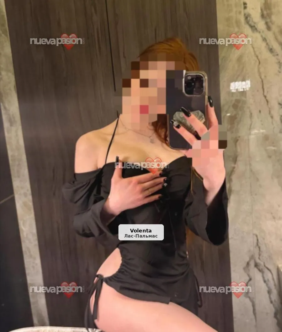 Mia, explosive and very kinky Latina - 1/3