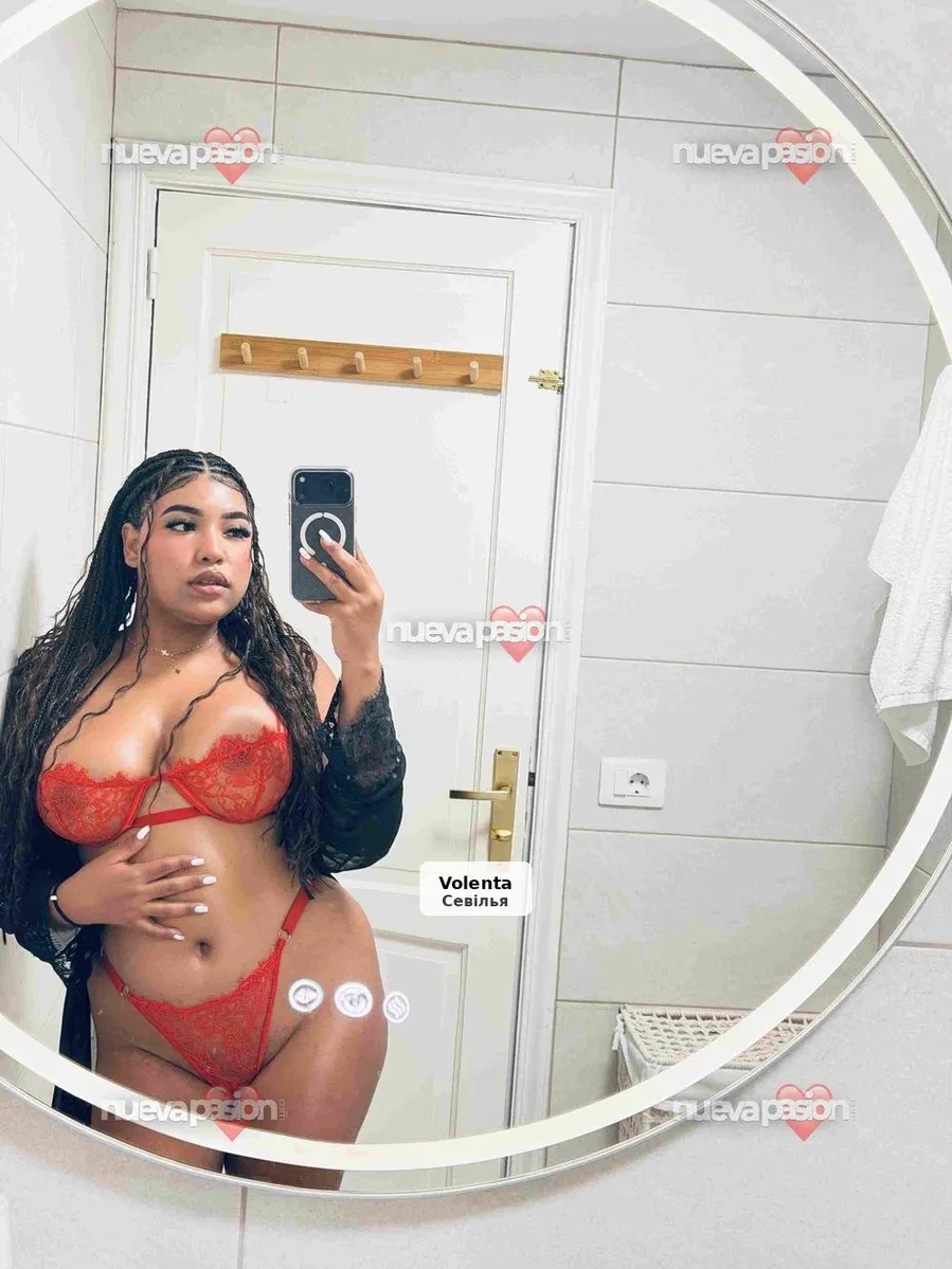 Jovencita latina, dulce y fiestera - 1/4