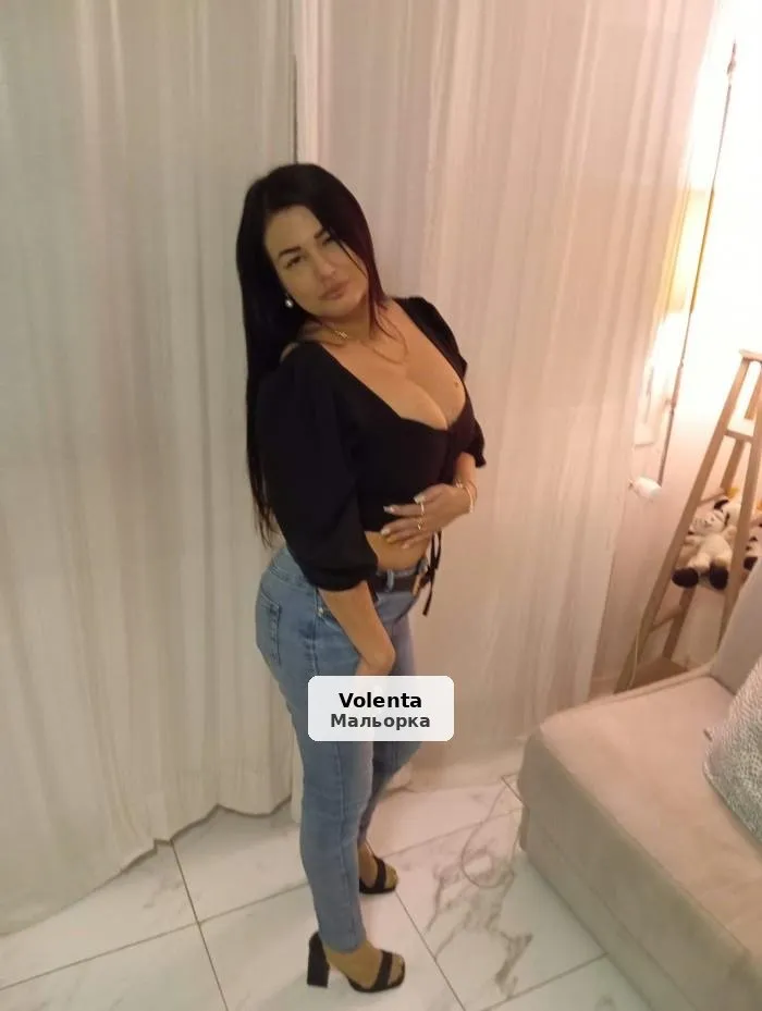 Catalina, ardiente y con muchas ganas de sexo - 1/8