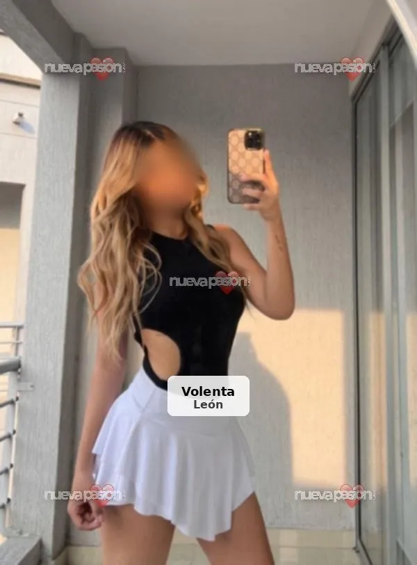 Daniela, young, beautiful blonde in Ribadeo - 1/5