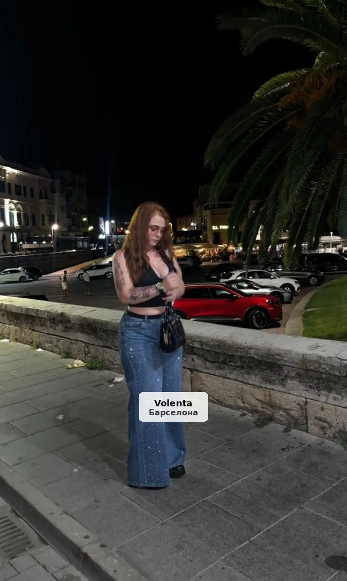 Violeta y Cloe, dúplex de amiguitas fiesteras - 1/9