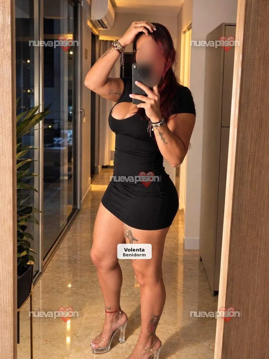 Victoria, colombiana exòtica a Benidorm - 1/8